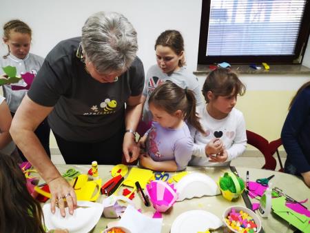 branka nareks in otroci